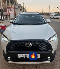 تۆیۆتا کۆرۆلا کرۆس